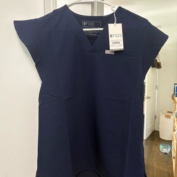 Figs Flutter Top - Picture 2 of 3